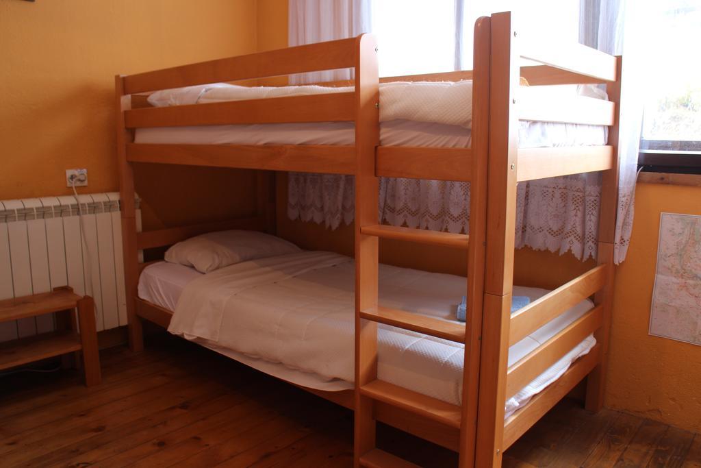 Hostel Hikers Den Жабляк Номер фото